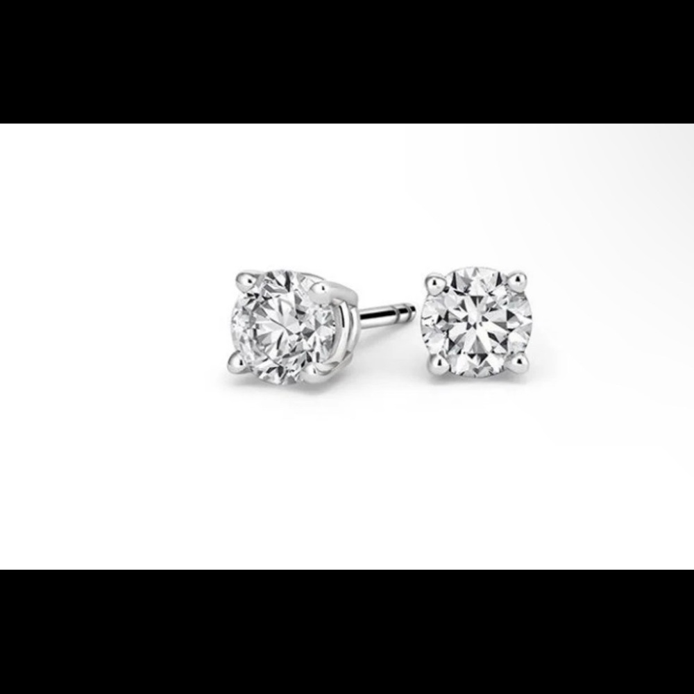 White gold earrings